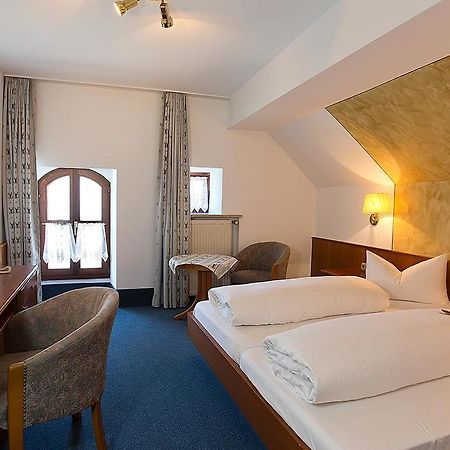 Hotel Am Markt Greding Exterior photo