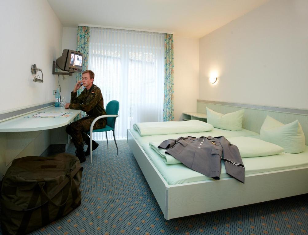 Hotel Am Markt Greding Room photo