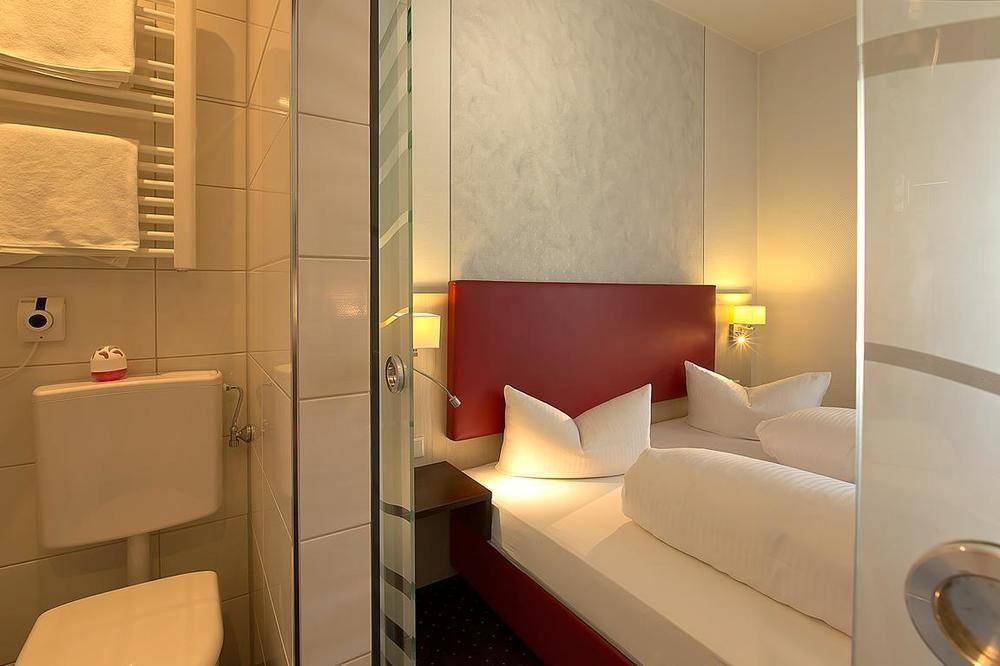 Hotel Am Markt Greding Exterior photo